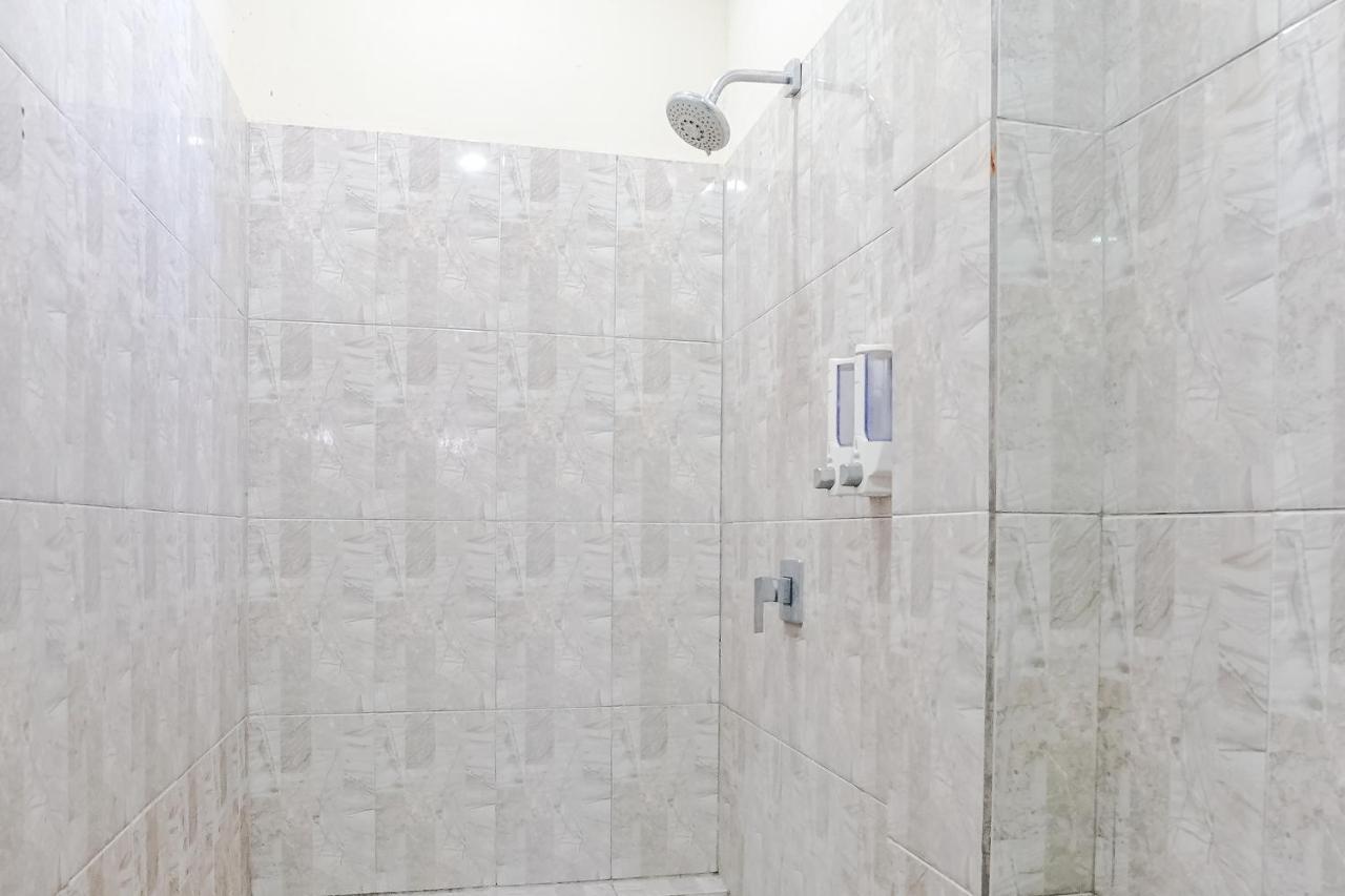 קוטה לומבוק Taxa Uma Guest House מראה חיצוני תמונה